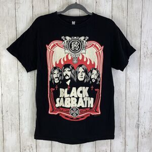 Black Sabbath Band T-Shirt Men's M  Black Graphic Tee Rock Metal 2015